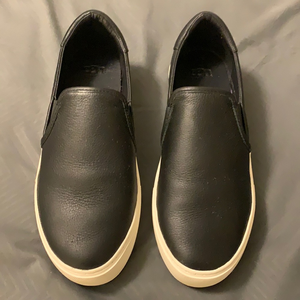 Ugg leather black Jass 9.5